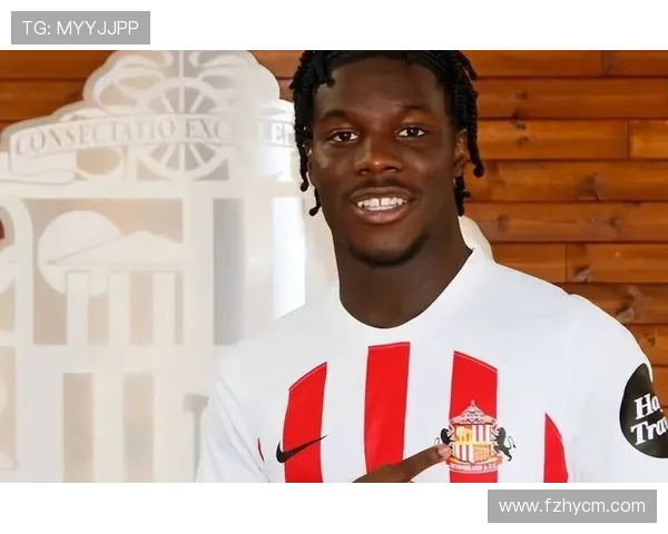 出山足球明星名单照片揭晓球迷期待新星崭露头角与老将重返赛场